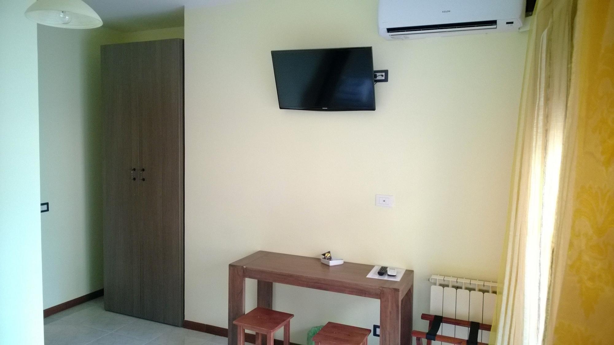B&B Villa Dante - Policlinico Мессіна Екстер'єр фото